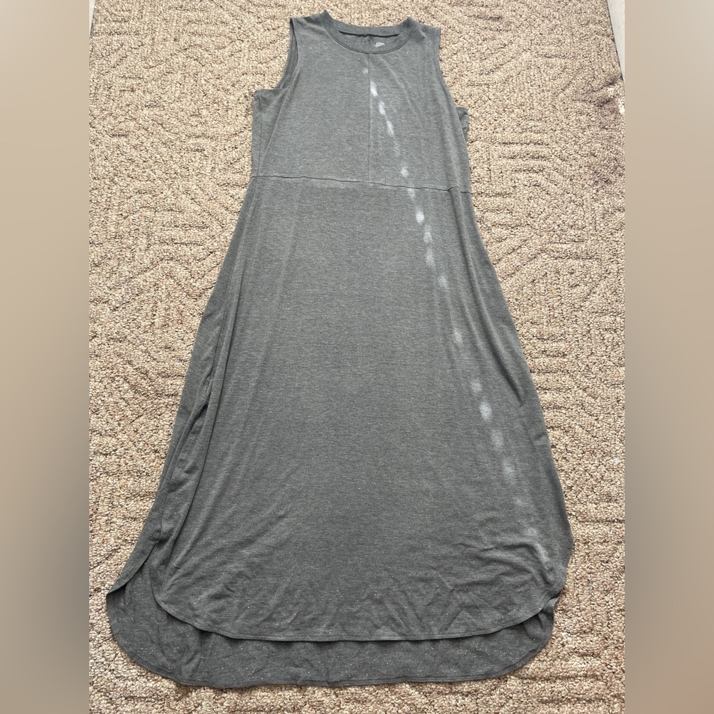 woman small boutique dress